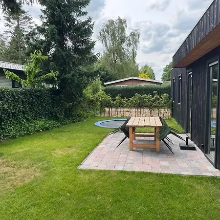 Lodge De Vos - Luxe Lodge Op De Veluwe Met Vrij Uitzicht & Omheinde Tuin *